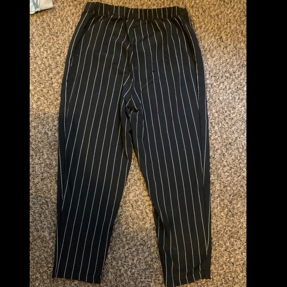 H&M Pants - Picture 1 of 2